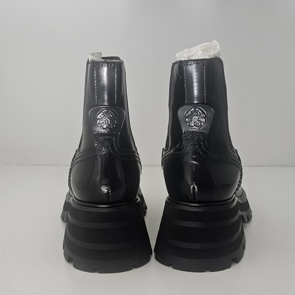 Alexander McQueen wander chelsea boots - Picture 6 of 8
